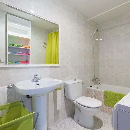 Malagaonbeach 1 - Two Bedrooms - Up To 3 People - 10 Meters Málaga