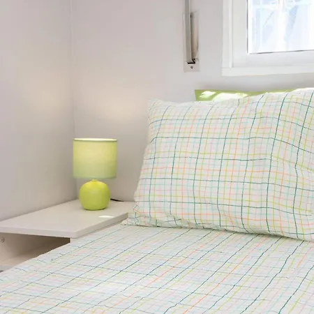Malagaonbeach 1 - Two Bedrooms - Up To 3 People - 10 Meters Apartment