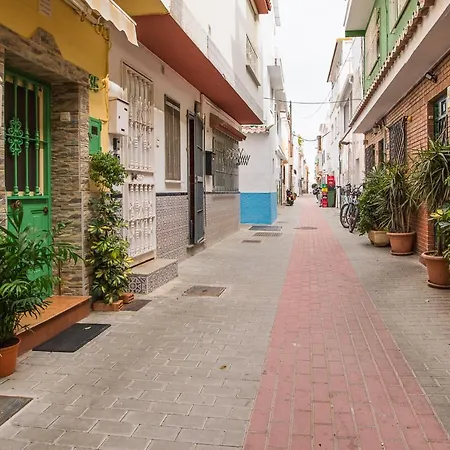 Malagaonbeach 1 - Two Bedrooms - Up To 3 People - 10 Meters Malaga